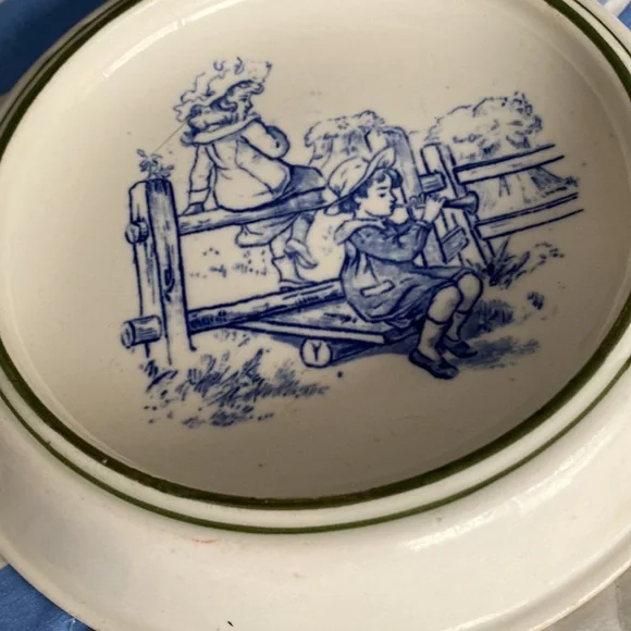 VHTF Antique Royal Doulton Flo Bleue Porridge Bowl With Boy & Girl - Picture 3 of 8